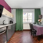 Atmospheric 2-bedroom Near The Market Square By Renters Appartement