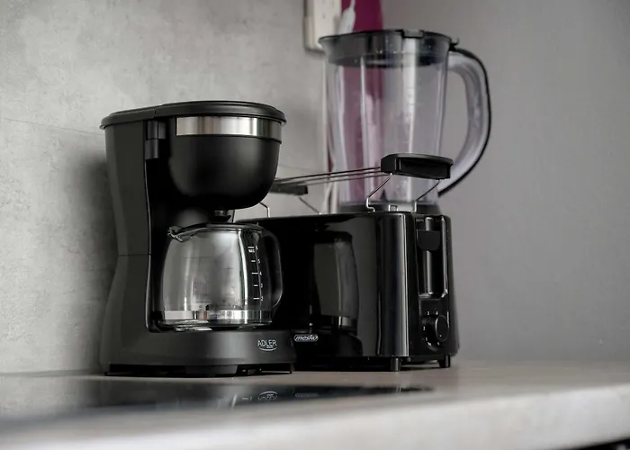 Atmospheric 2-bedroom Near The Market Square By Renters Вроцлав