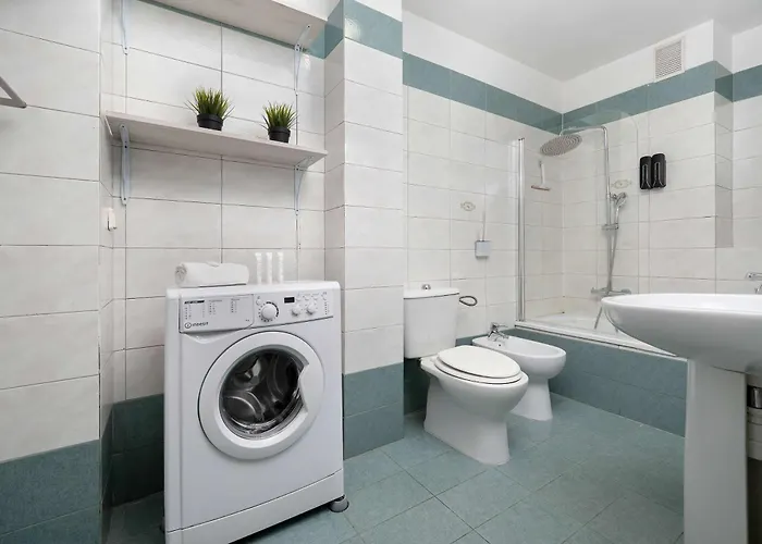 Апартаменты Atmospheric 2-bedroom Near The Market Square By Renters